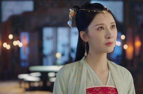 冷厉权臣郡主照样手拿把掐,冷厉权臣，手拿把掐的宫廷较量